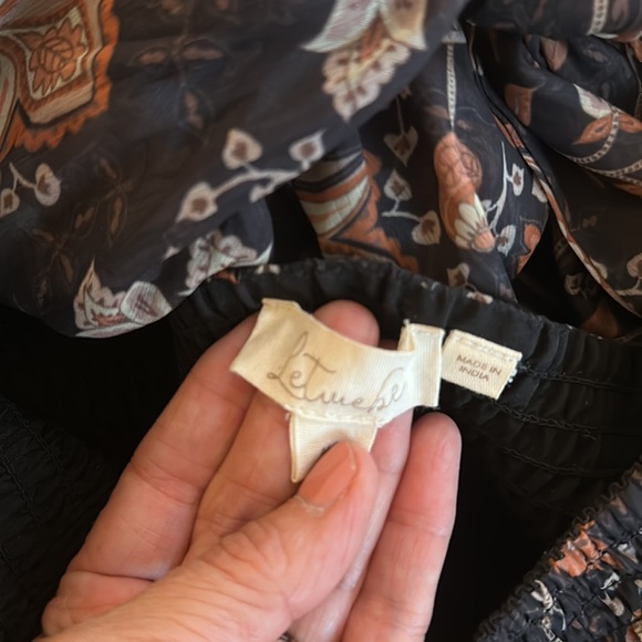 Beautiful ankle length dress in brown/black pumpkin colors with floral print. - Picture 10 of 16